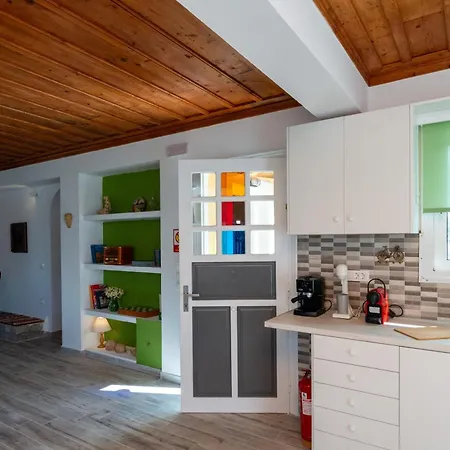 Mina's Art Loft With Panoramic Views *