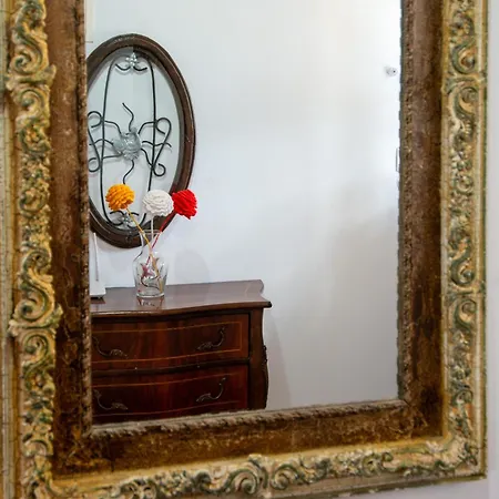 Mina's Art Loft With Panoramic Views Apartment *