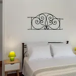 Mina's Art Loft With Panoramic Views Apartament